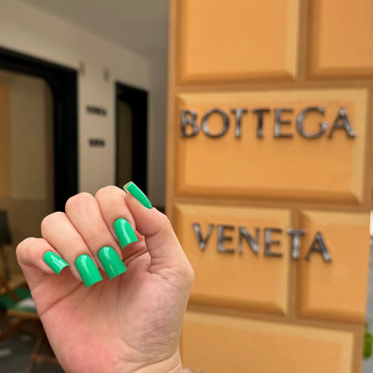 Vernis semi-permanent - Bottega - Nailed by K