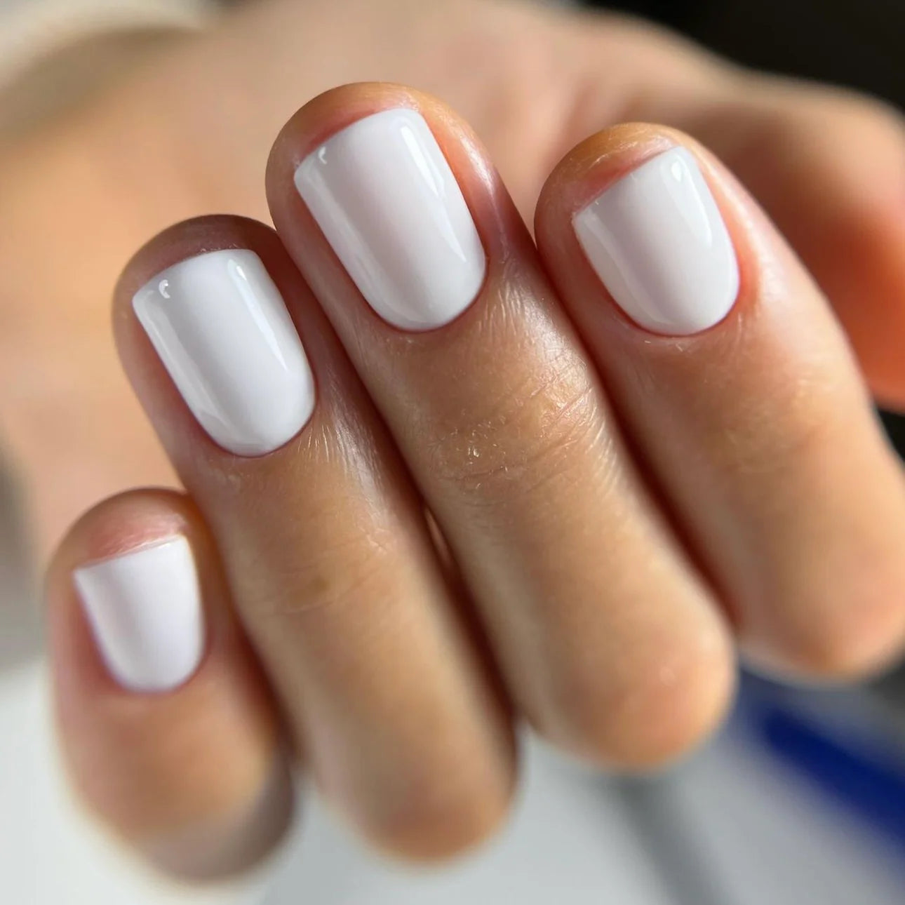 Semi-permanent - Supreme White - Nailed by K