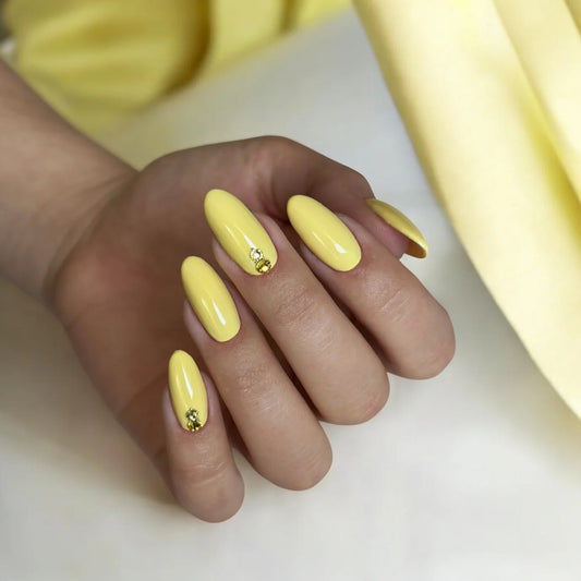 Vernis semi-permanent - Banana - Nailed by K
