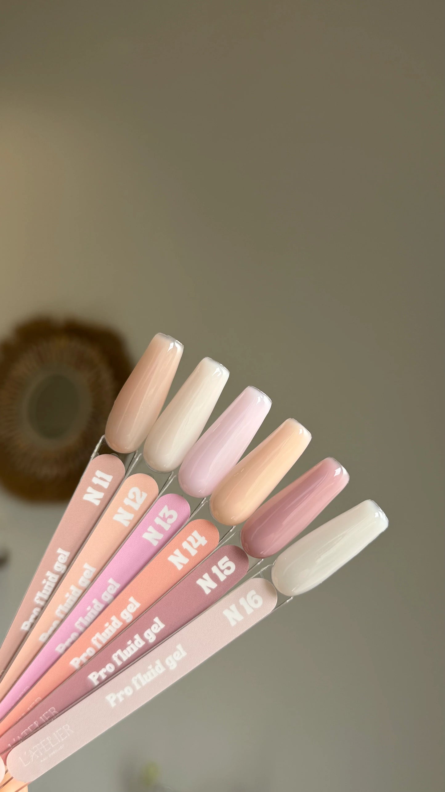 Pro Fluid Gel - L'atelier Nail Product