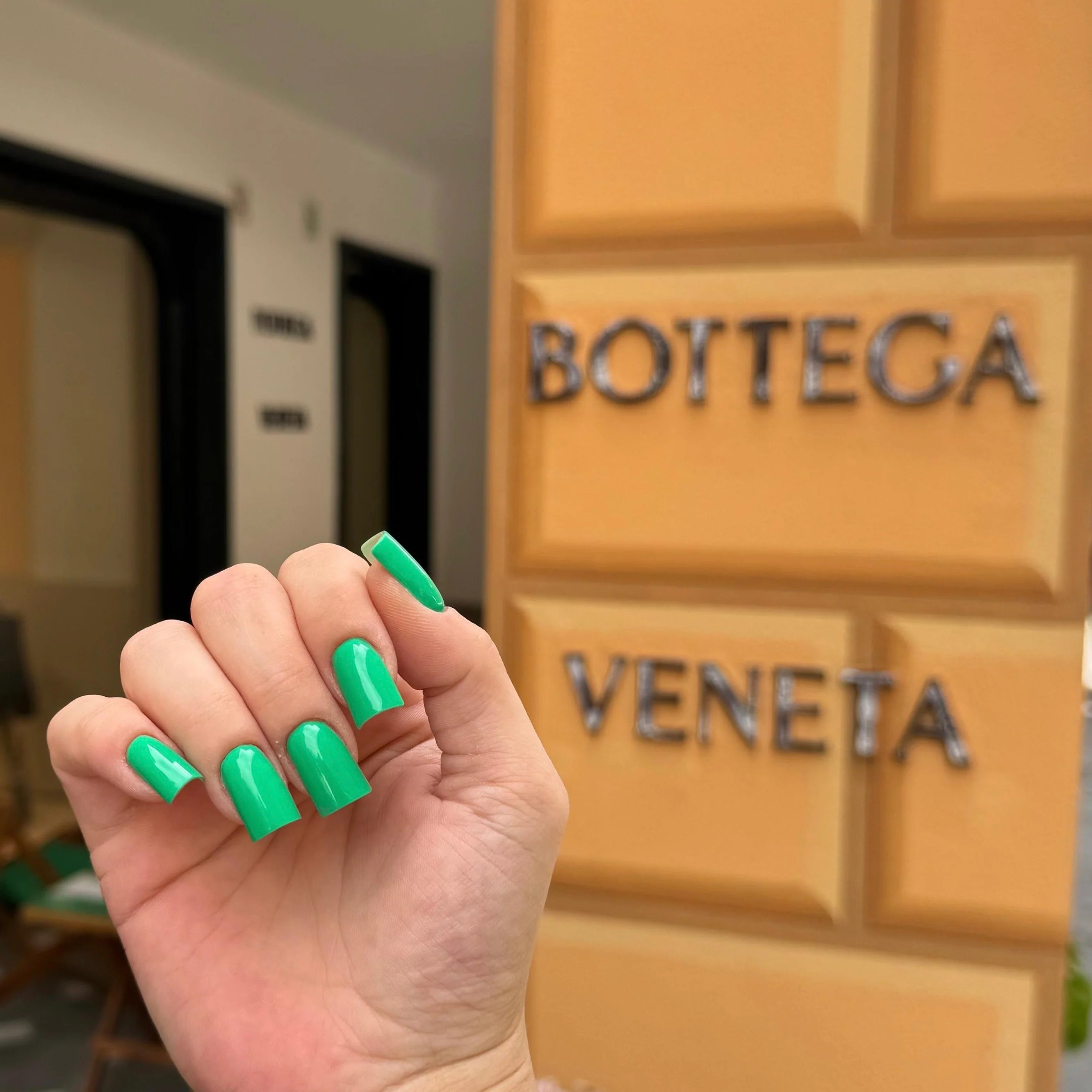 Vernis semi-permanent - Bottega - Nailed by K