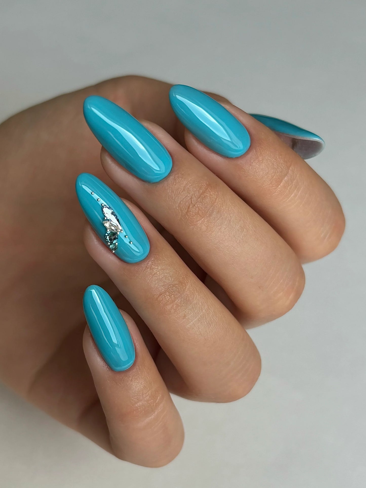 Vernis semi-permanent - Riviera - Nailed by K