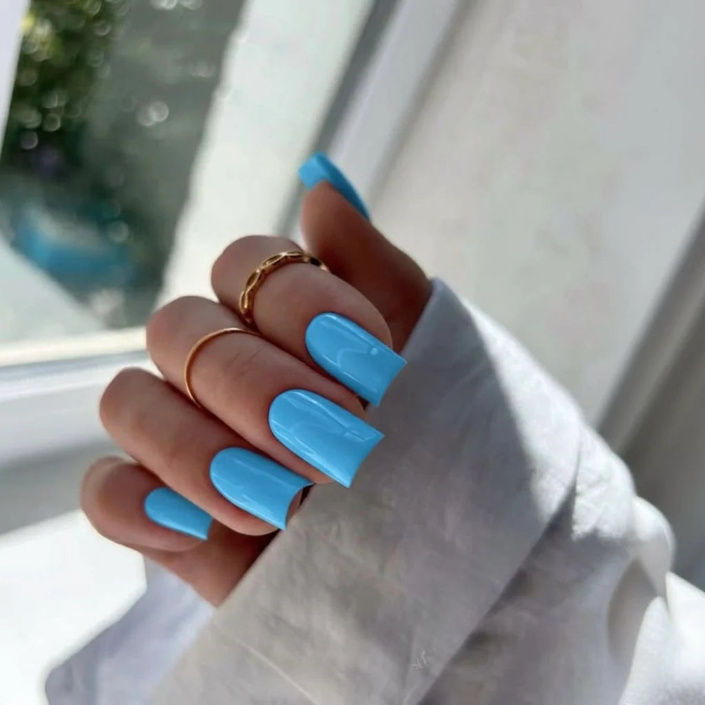 Vernis semi-permanent - Pool Party - Nailed by K