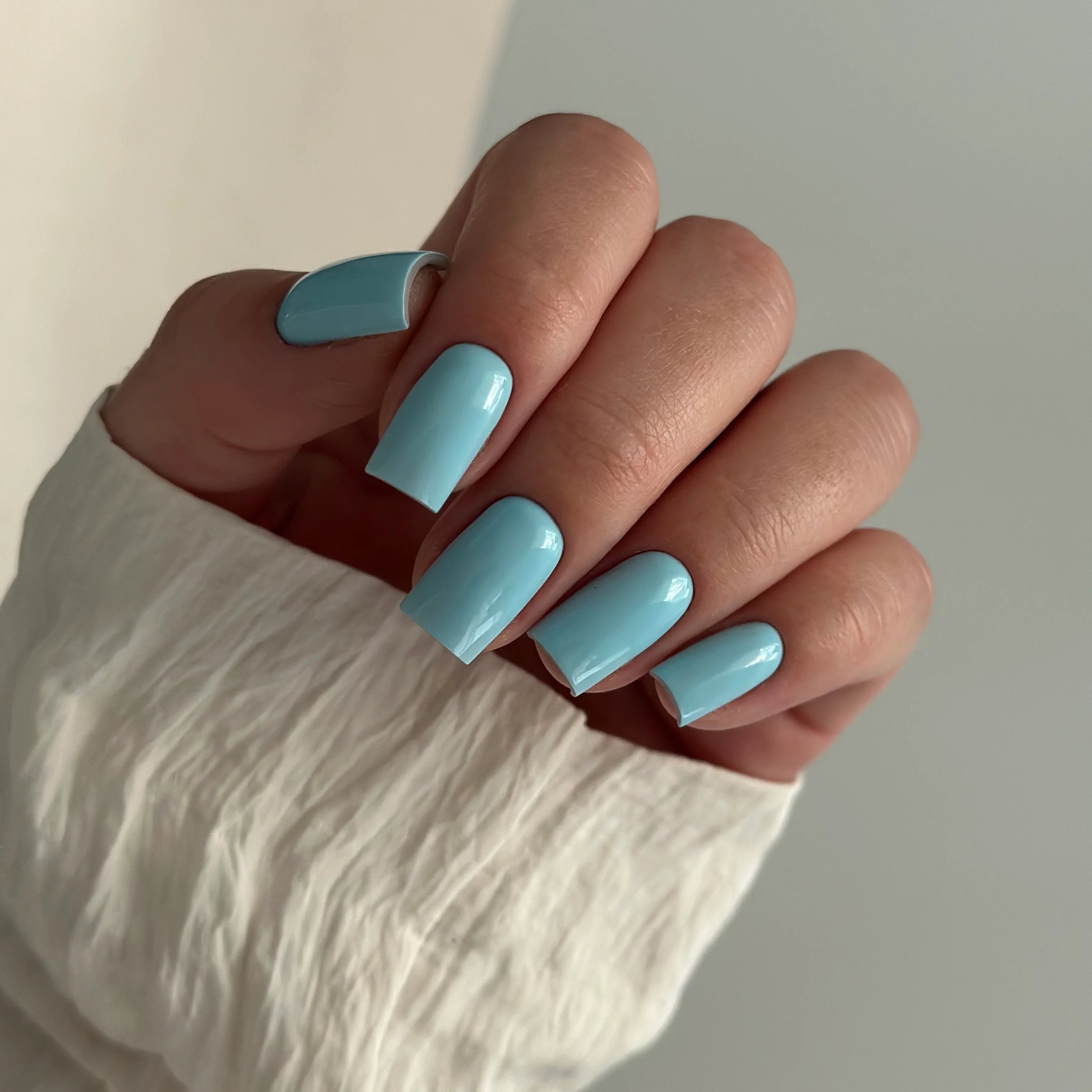 Vernis semi-permanent - Dolphin - Nailed by K