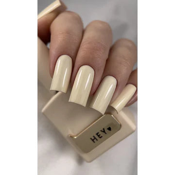 Vernis semi-permanent - Cannoli Cream - HeyLove