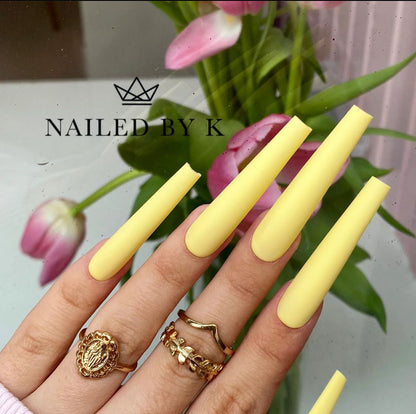 Vernis semi-permanent - Banana - Nailed by K