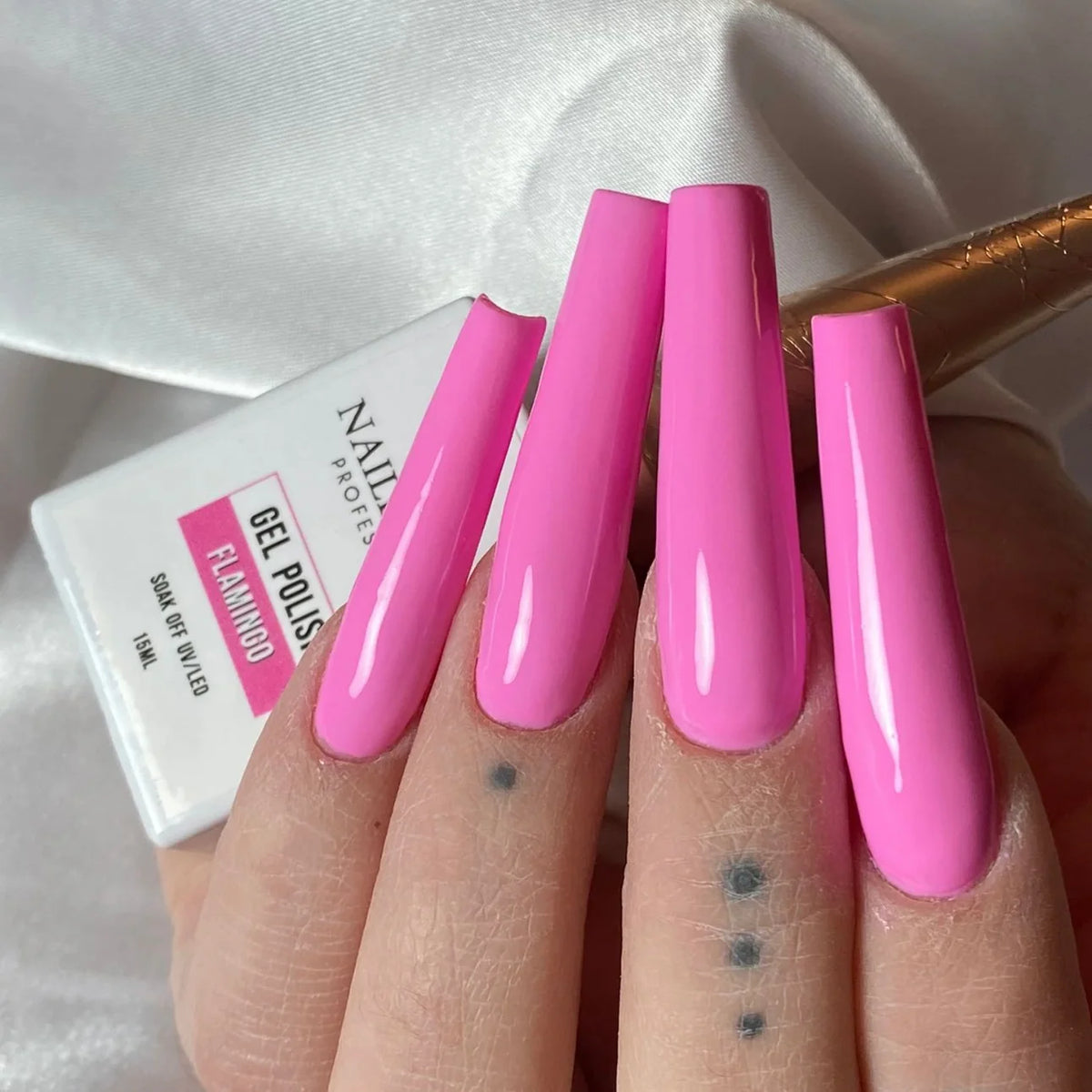 Vernis semi-permanent - Flamingo - Nailed by K